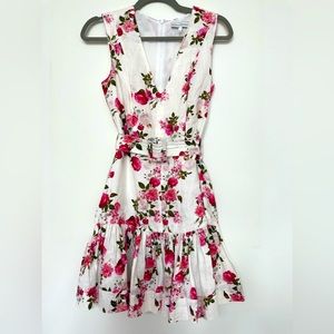 Linen flower print short dress.